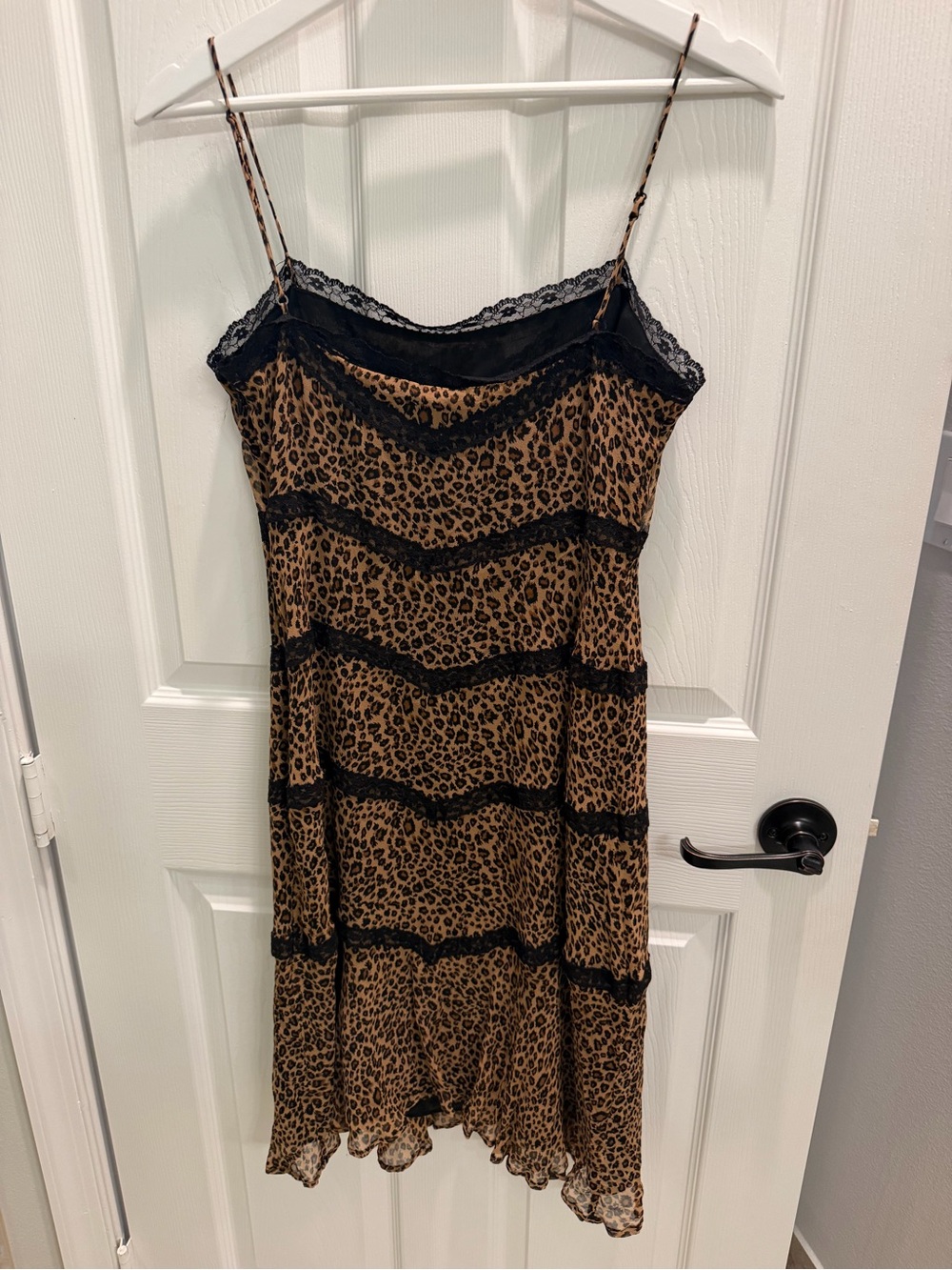 BCBGMAXAZRIA Vintage Y2K 100% Silk Leopard Print Lace Slip Dress Size 6 - Picture 2 of 3